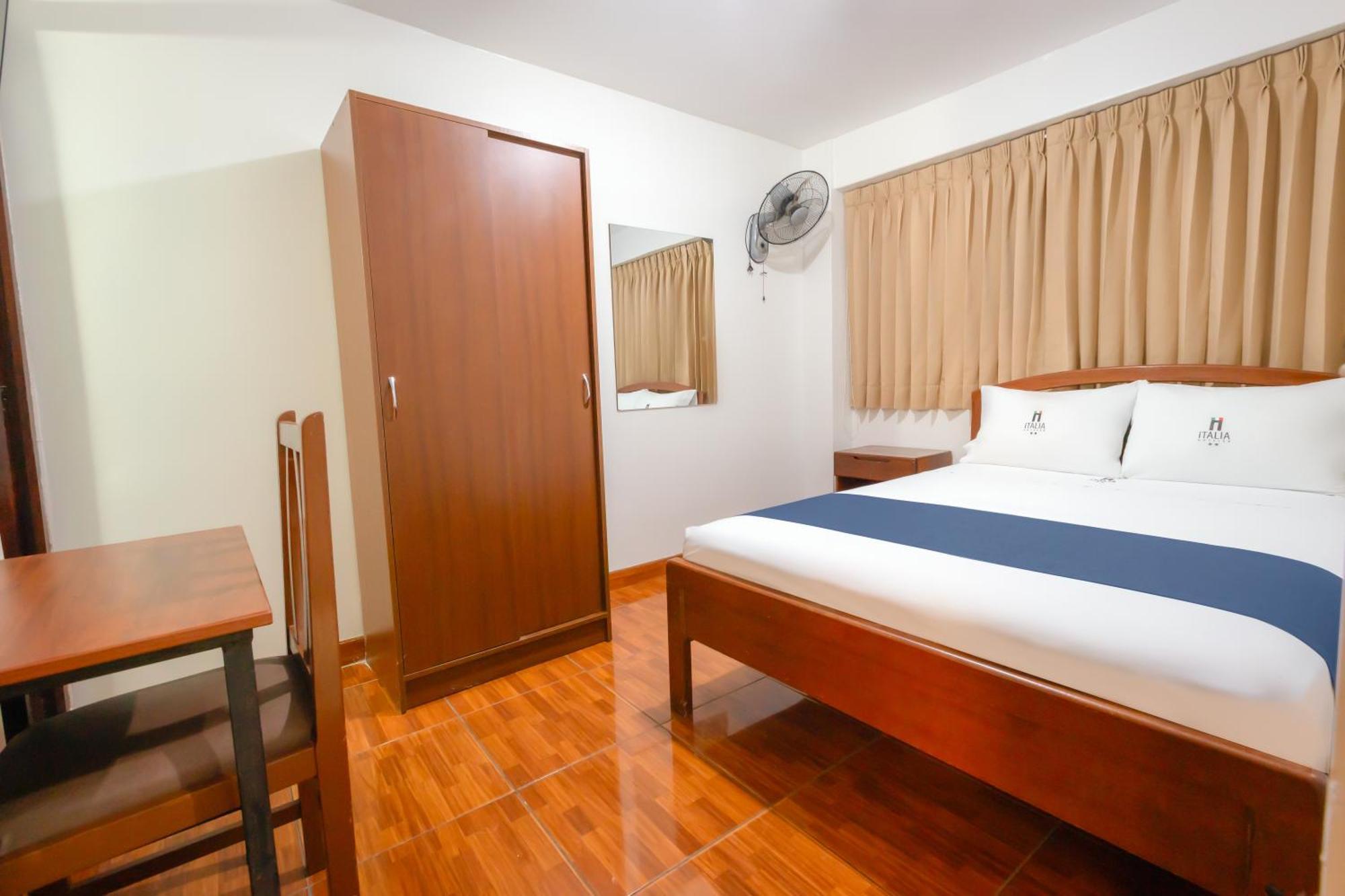 Hotel Italia I تشيكلايو المظهر الخارجي الصورة