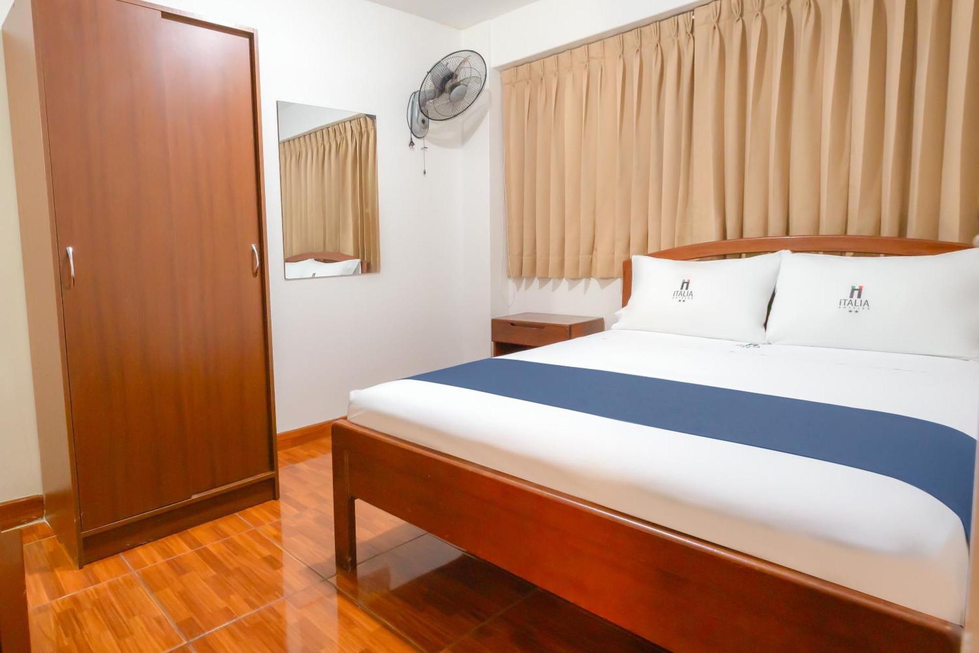 Hotel Italia I تشيكلايو المظهر الخارجي الصورة