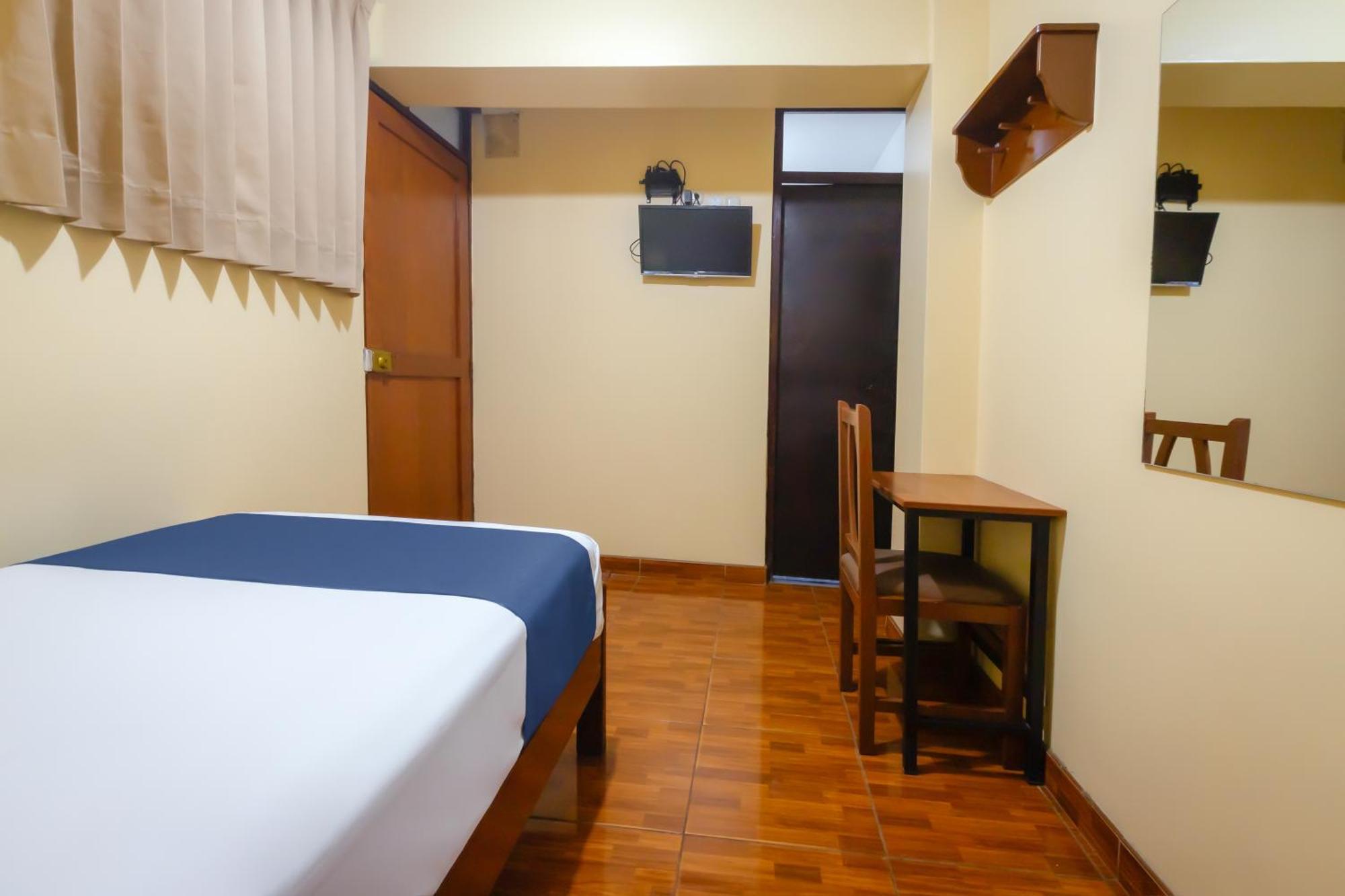 Hotel Italia I تشيكلايو المظهر الخارجي الصورة